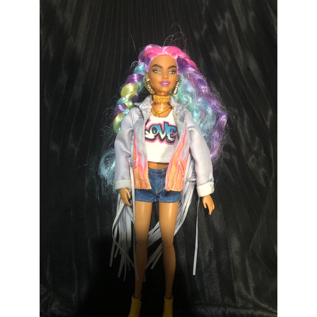 Barbie Extra