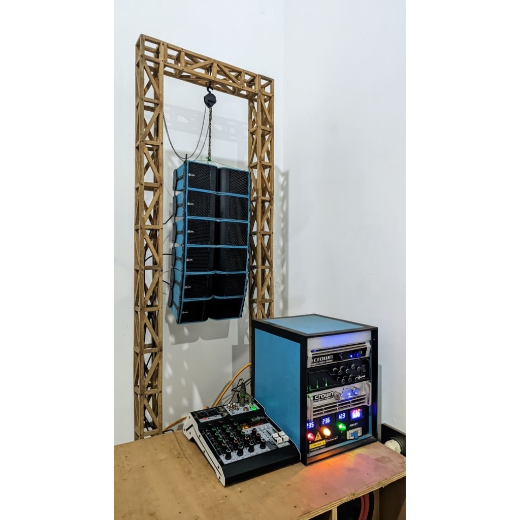 Miniatur line array kara