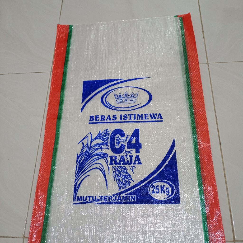 Karung beras C4 raja 25 kg ( isi 50 lembar )