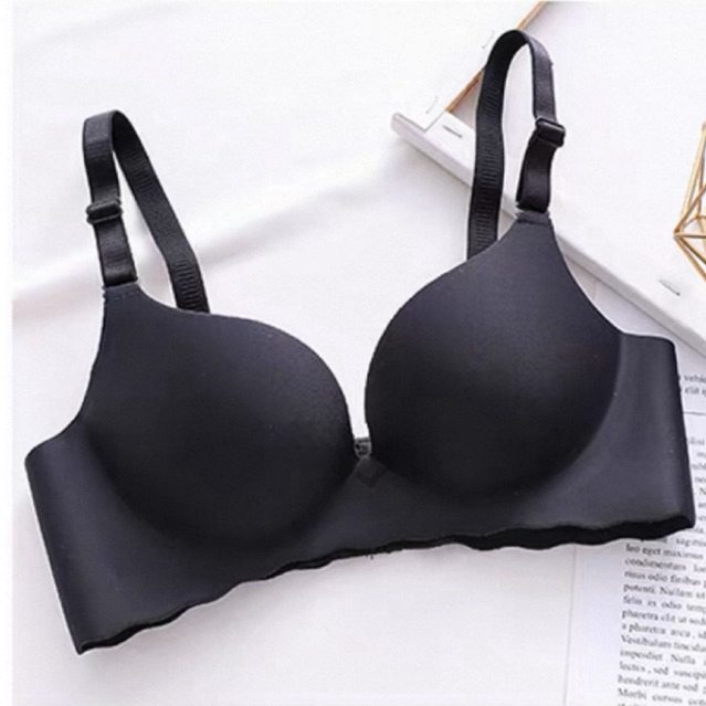 Bra (D30) Pakaian dalam wanita tanpa jahitan dengan busa push up premium