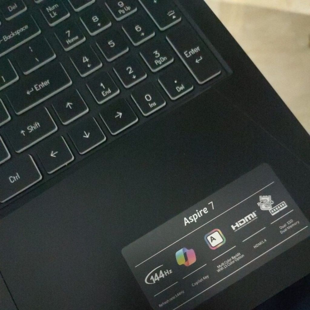 Laptop Acer Aspire 7 Pro