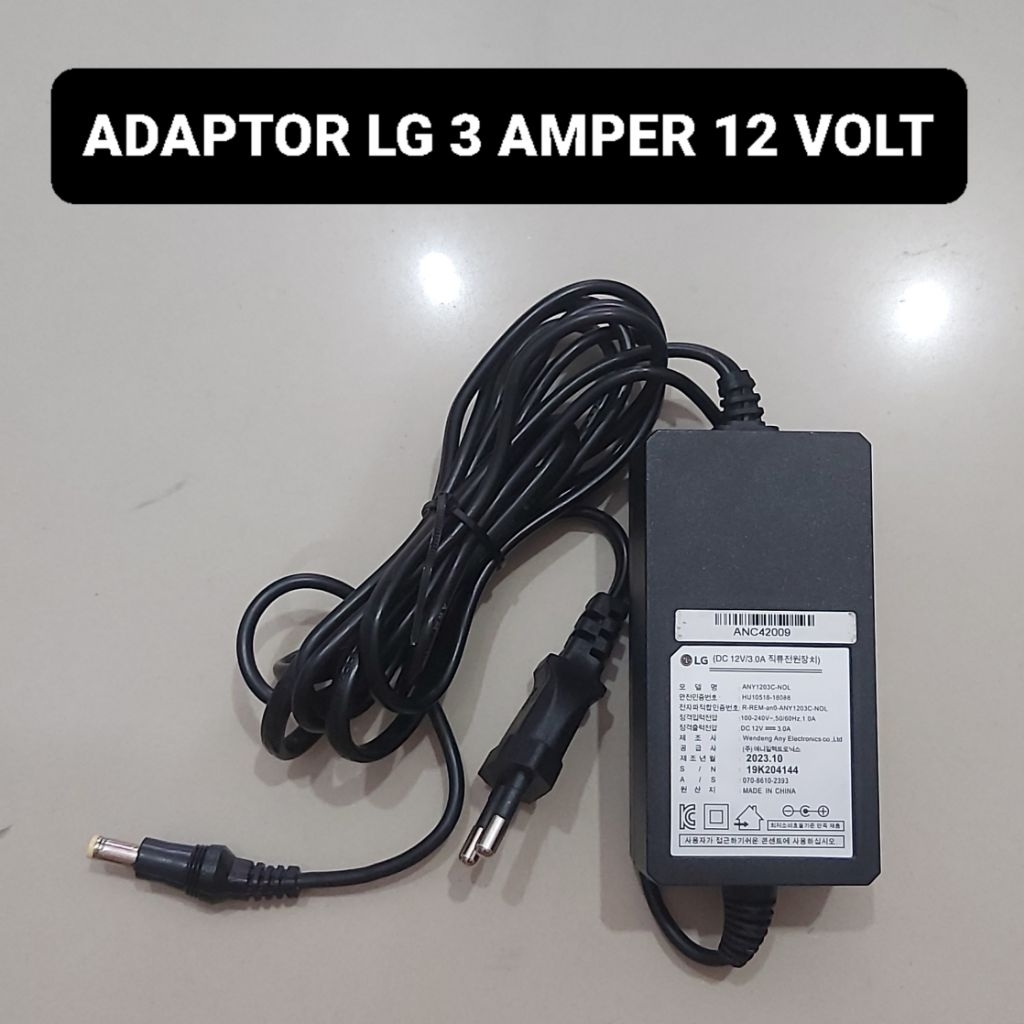 LG Adaptor Switching 3A 12 Volt DC Hitam TV
