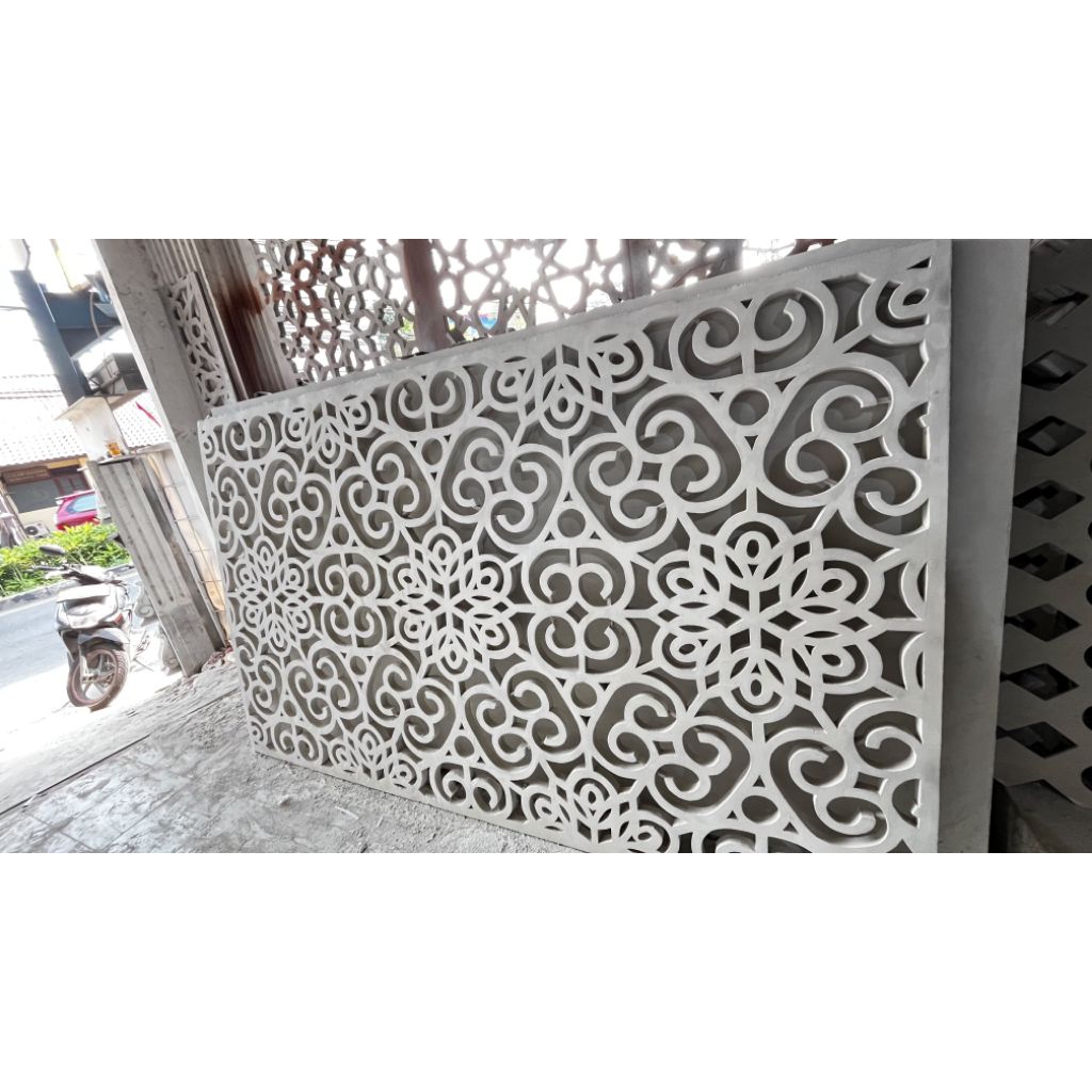 Krawangan GRC Teras Rumah Klasik Fasad Dinding Luar Per Meter