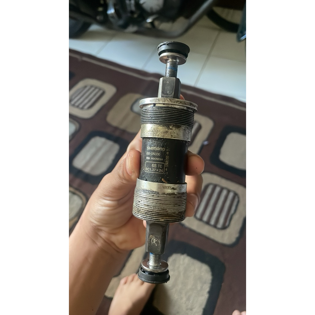 bb shimano un300 110mm