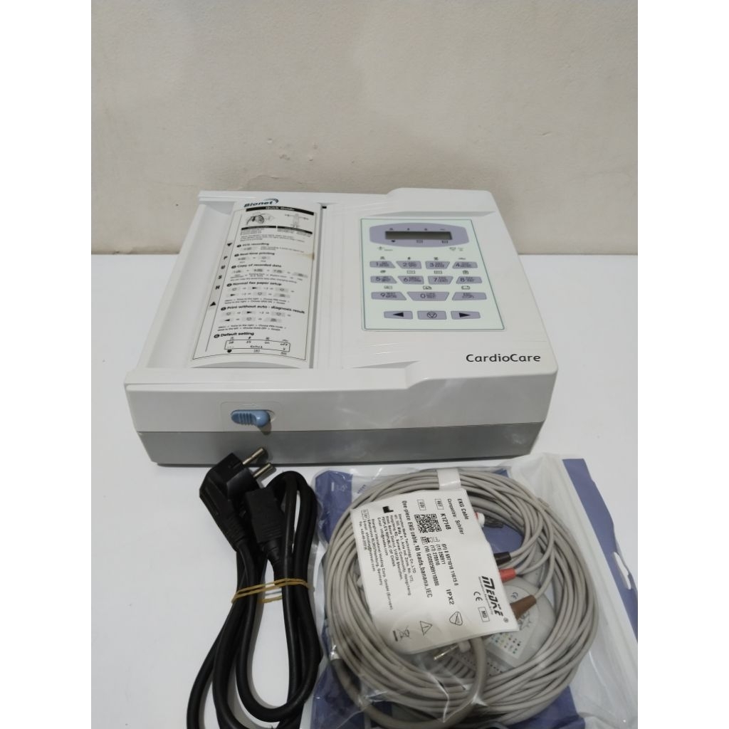 EKG 12 chanel merk BIONET type cardiocare