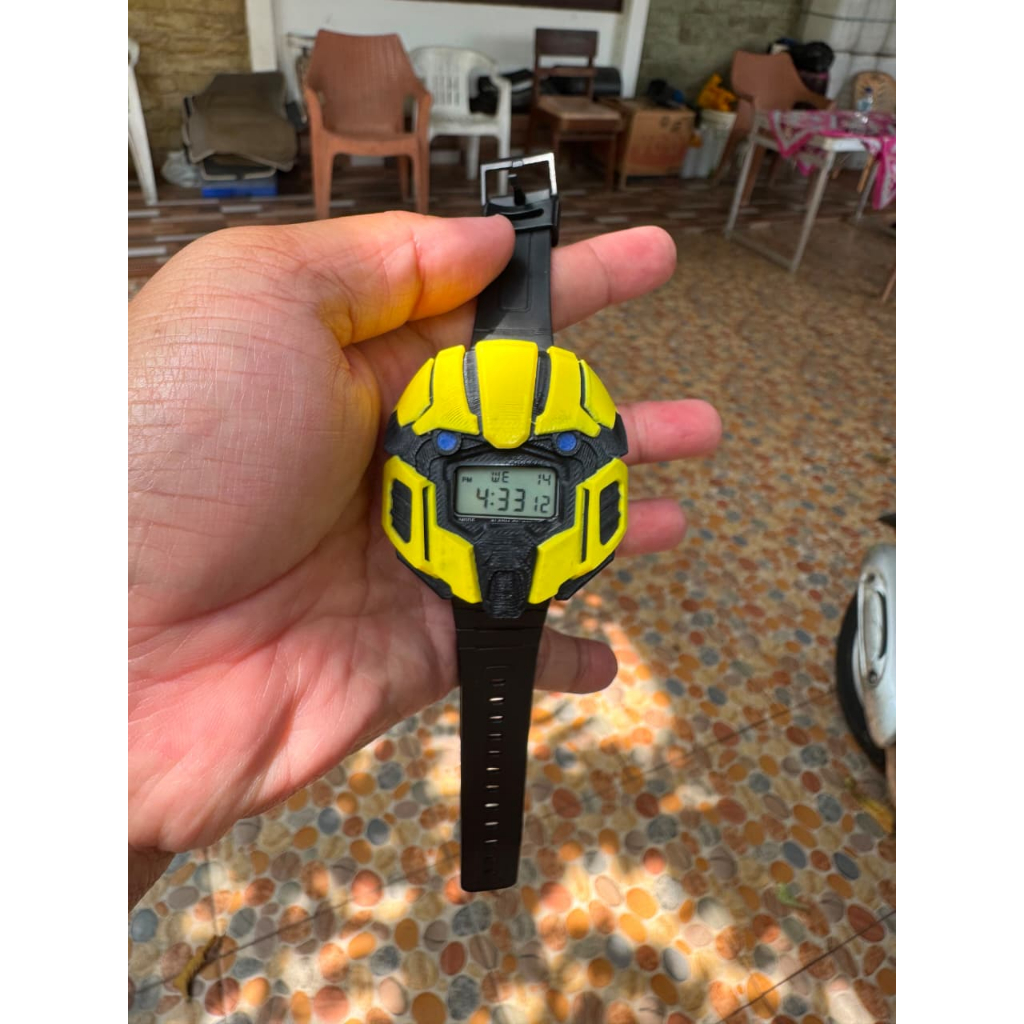 Jam Karakter Model BumbleBee