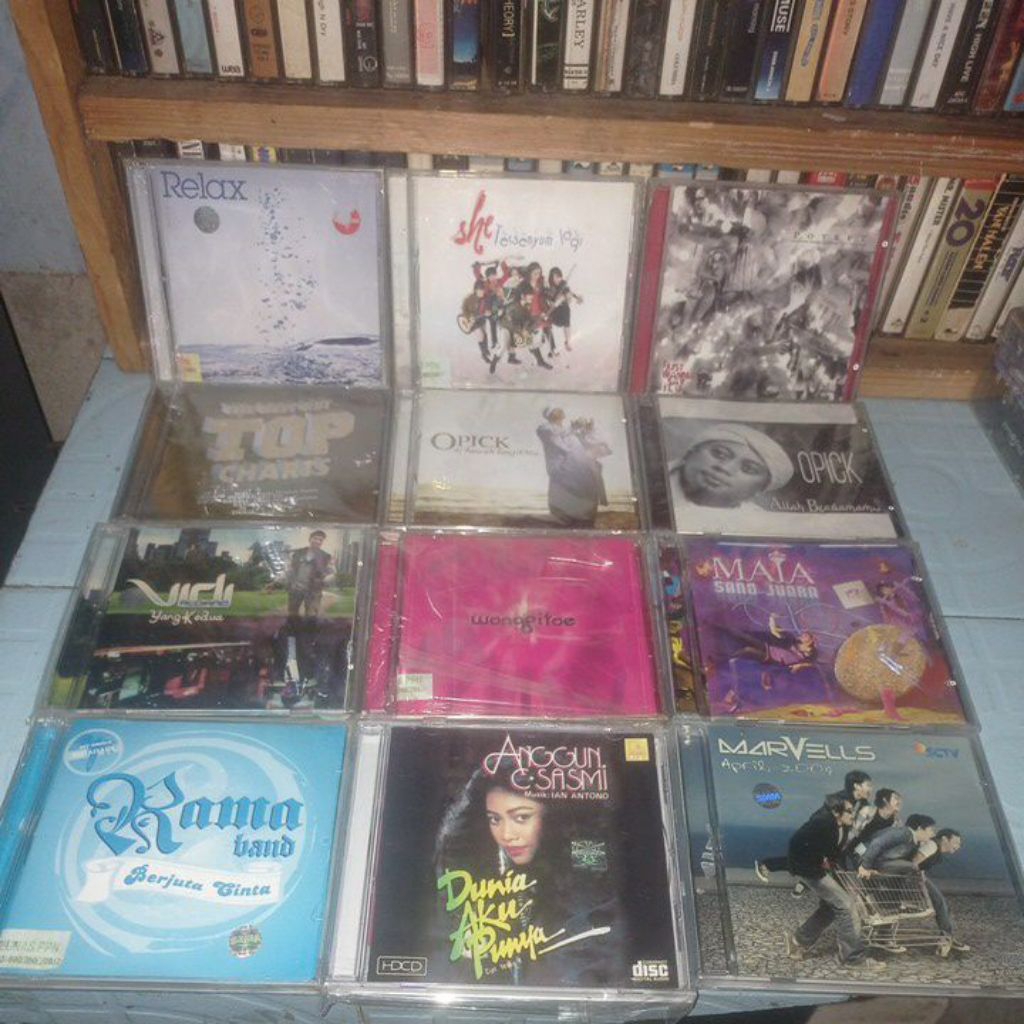 Kaset CD - Relax - SHE Tersenyum Lagi - Potret - The Best RBT - Opick di bawah Langitmu - Allah Bers