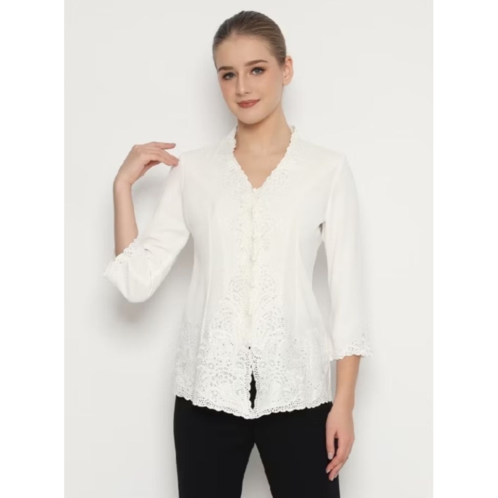 Kebaya bordir Lyne Halim