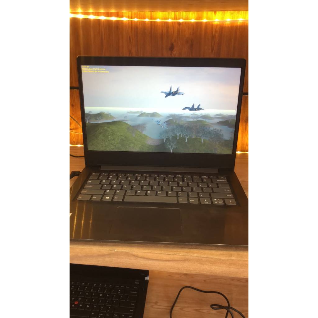 Lenovo 14 AMD 3020e 8GB 256GB