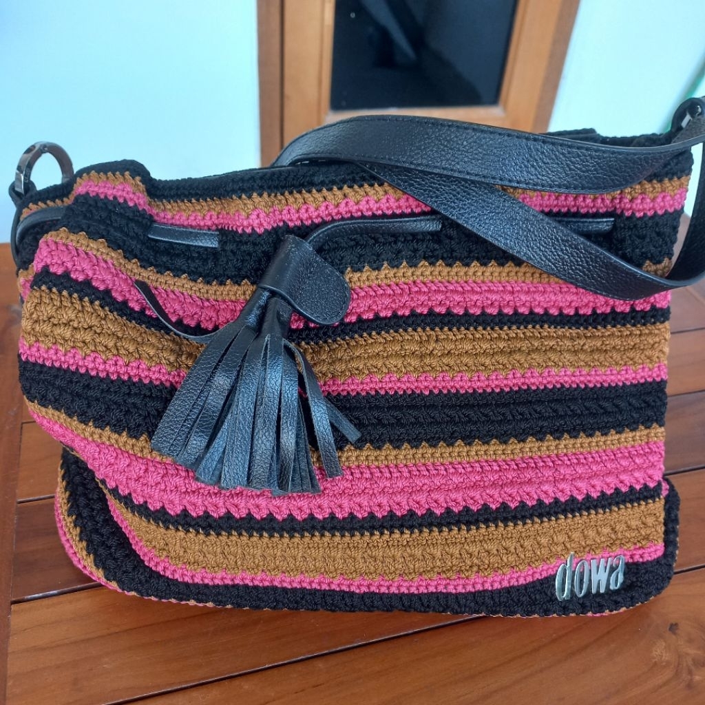 Preloved Tas Dowa