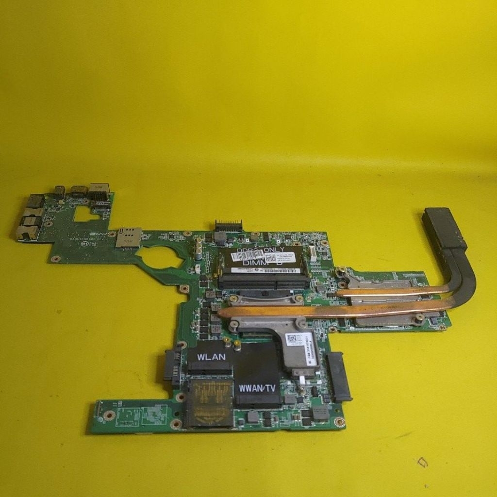 motherboard normal laptop dell xps 15 L502x core i7 normal