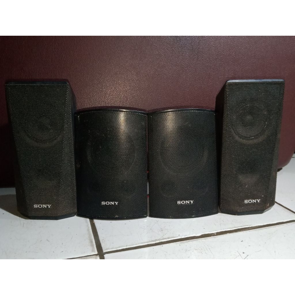 Speaker Satelit Sony...