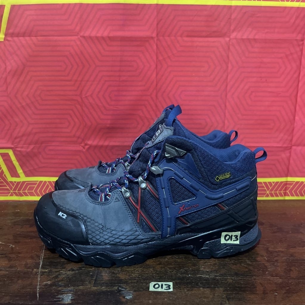 Sepatu hiking k2 xtraction Goretex size 42