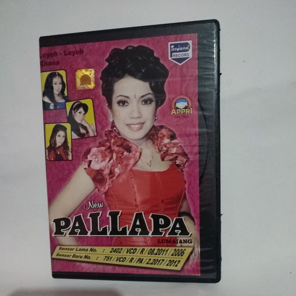 VCD NEW PALAPA LUMAJANG VIVI ROSALITA BROSIN LILIN HERLINA DWI RATNA