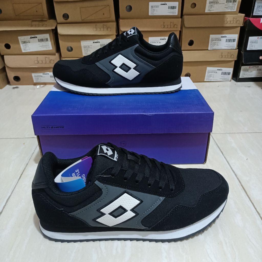 Lotto Erdem balck  ( Size : 41, 43   )