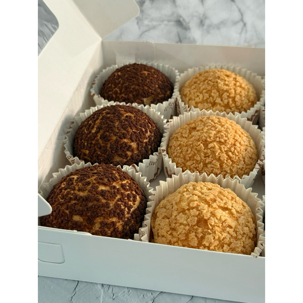 Choux Au Craquelin