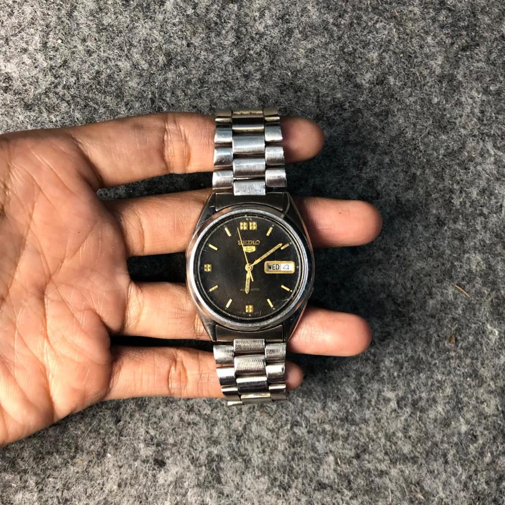 Jam tangan seiko 5 second original hitam