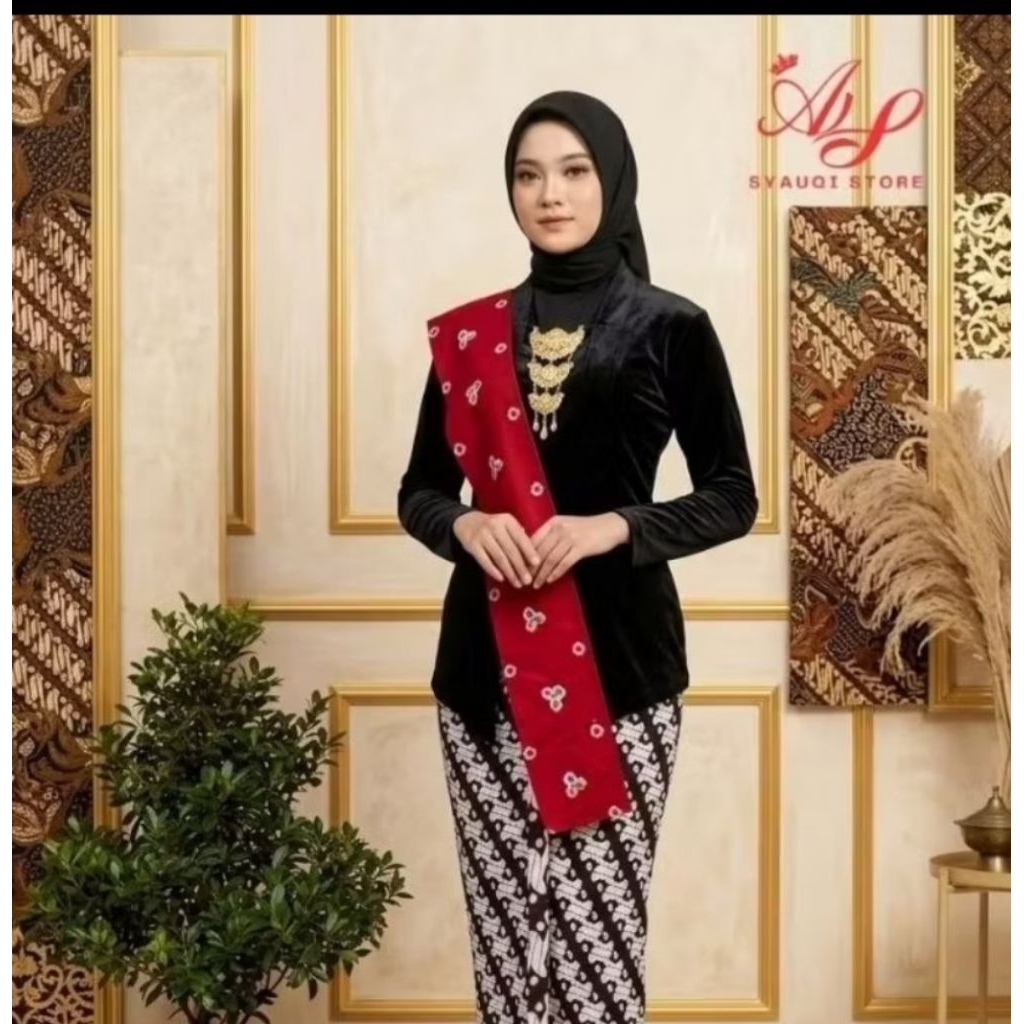 SETELAN KEBAYA BELUDRU KUTUBARU DEWASA ((KEBAYA+JARIK+SELENDANG MERAH))