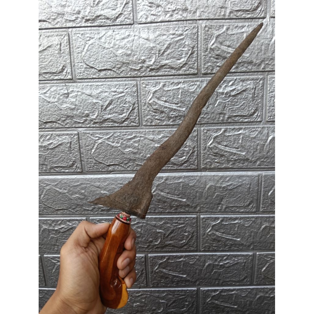 Keris Jangkung Sepuh
