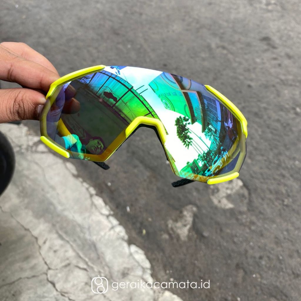 GERAIKACAMATA.ID -  GNA SPORT 1001 (C8) - SUNGLASSES UV 400 | KACAMATA HITAM PRIA & WANITA,  FASHION