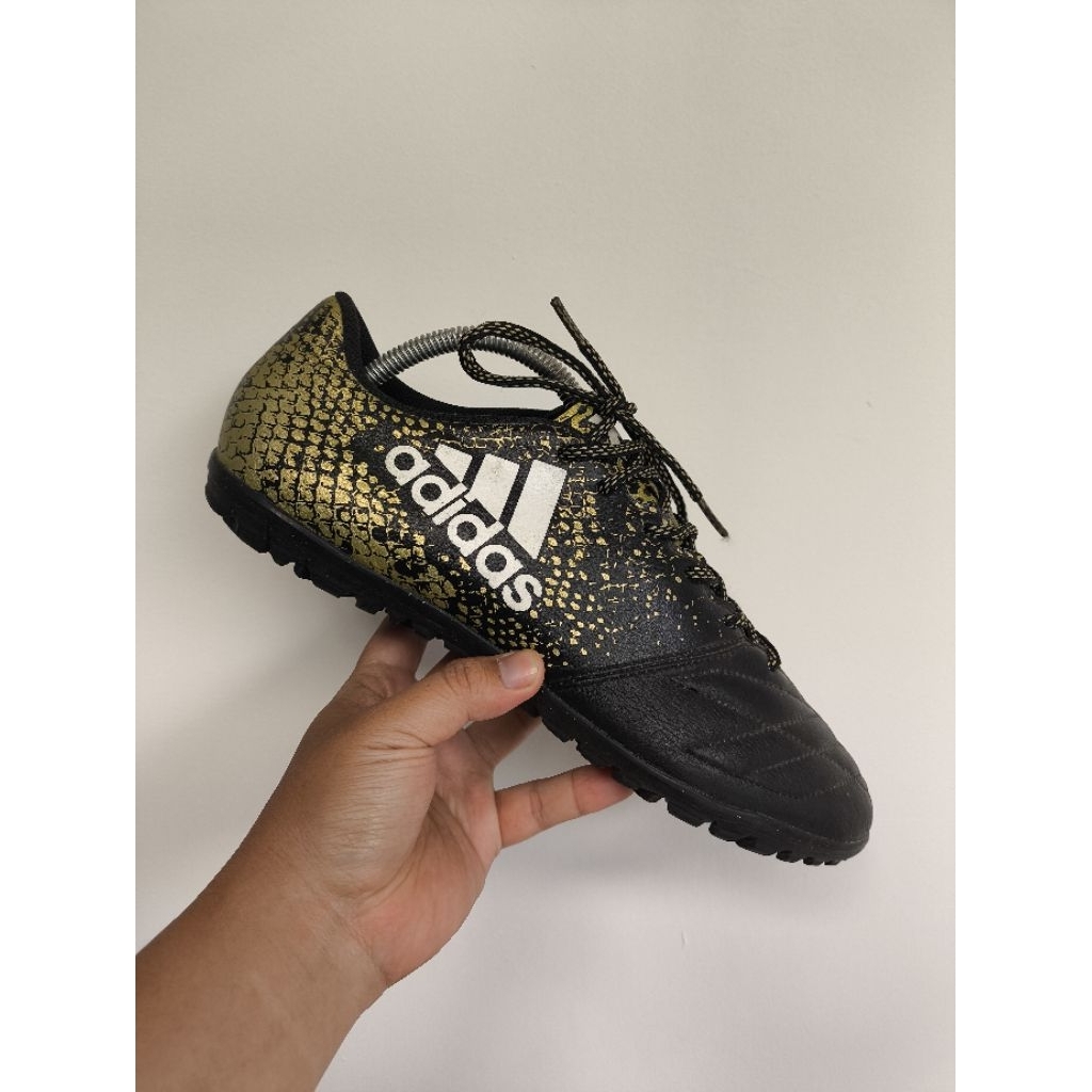Sepatu Second Mini Soccer Adidas X 16.3 Ori sz 43