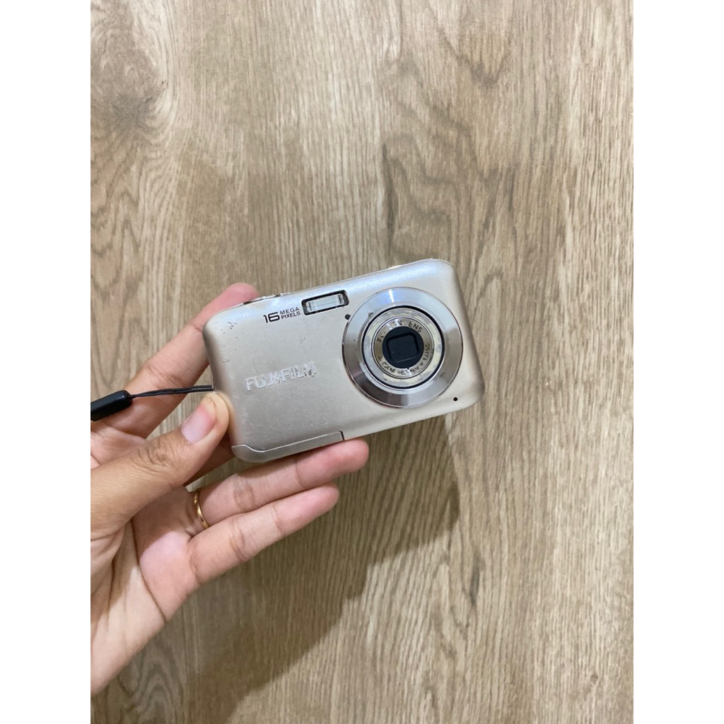 kamera digicam Fujifilm Finepix JV250