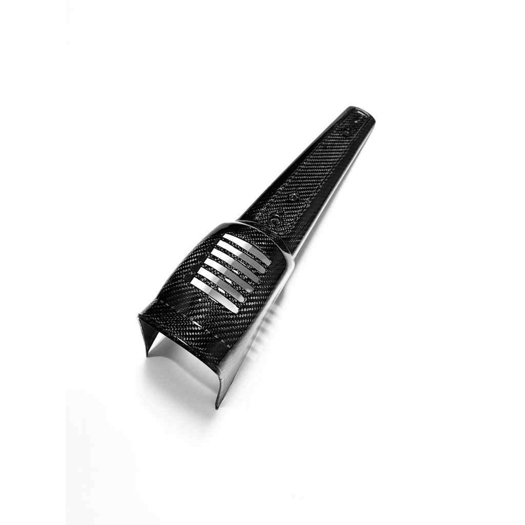 Dasi vespa pts carbon/hidung vespa pts carbon