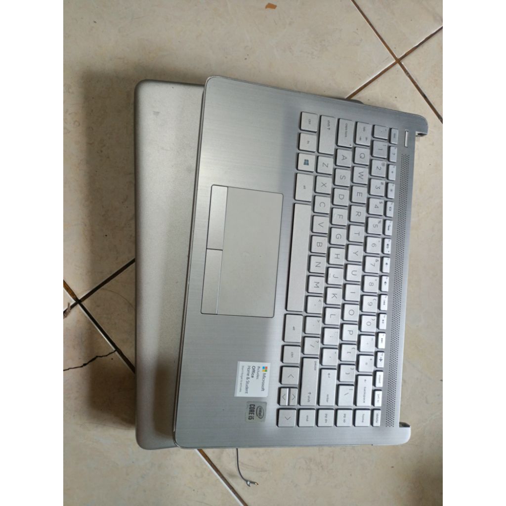 casing laptop hp 14s fullset minus casing bawah