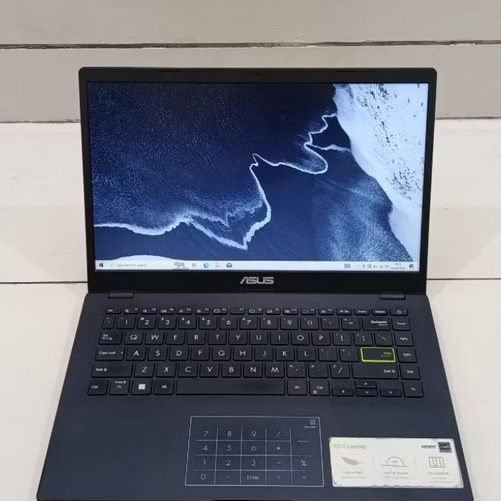 Asus VivoBook E410MA