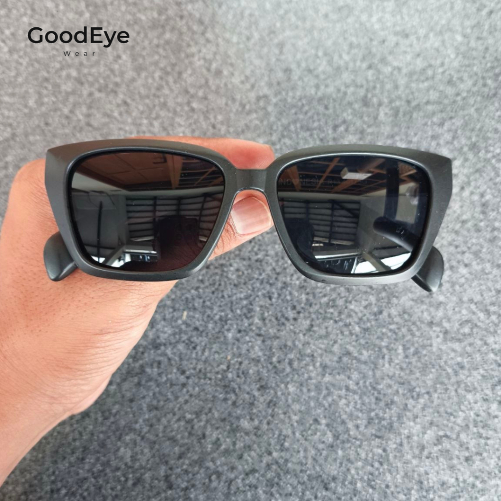 Kacamata Hitam Bold Sunglasses Pria Wanita Terbaru - R4017