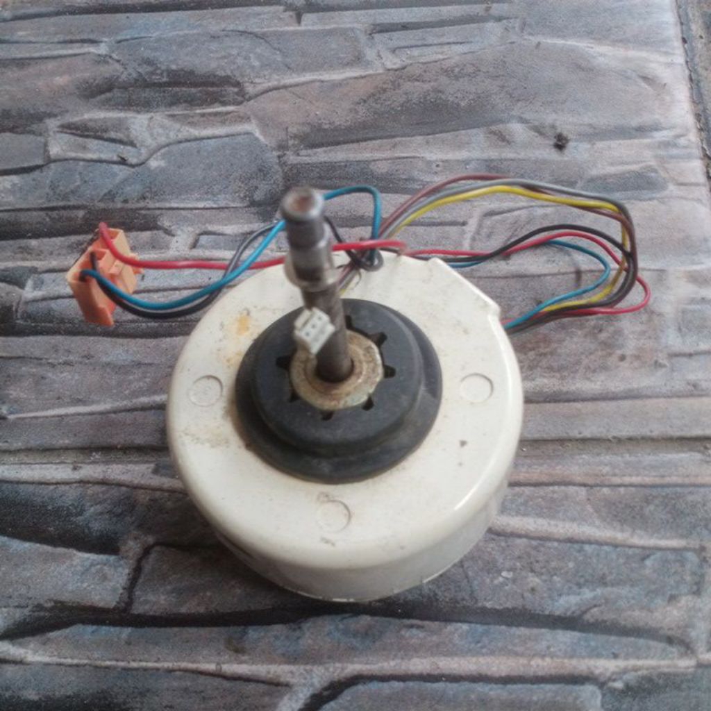 Motor Fan Indoor AC Sharp 1/2 PK Merk Welling