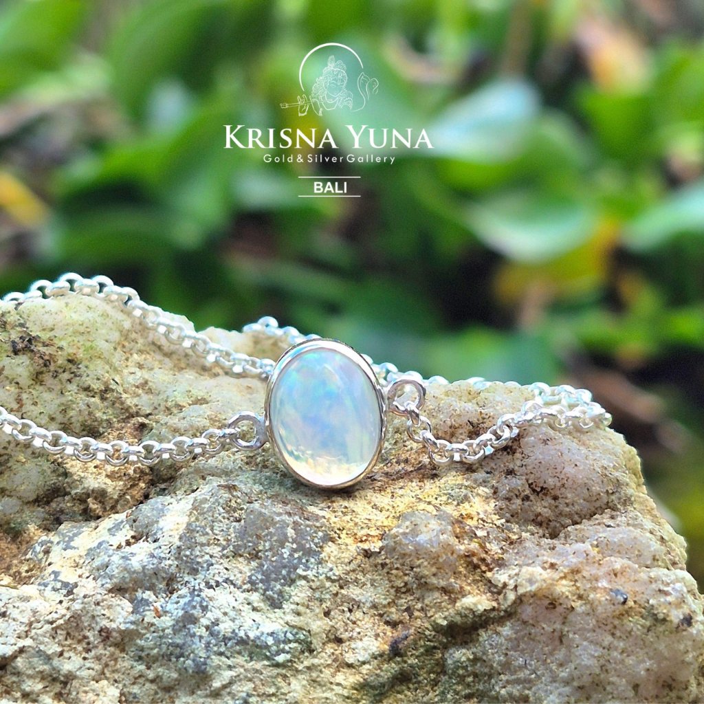 Natural Ethiopian White Opal Bracelet