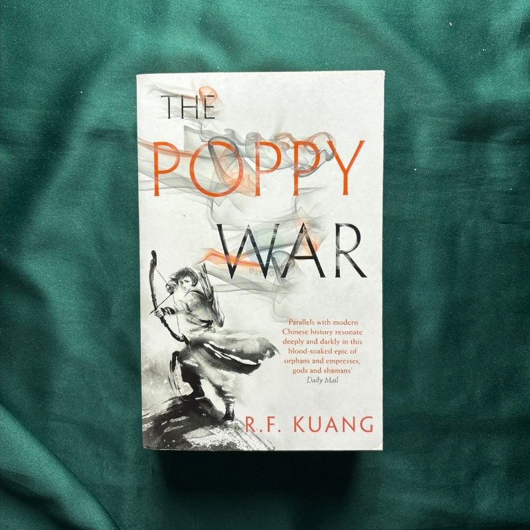 PRELOVED - Novel/Buku The Poppy War - R. F. Kuang