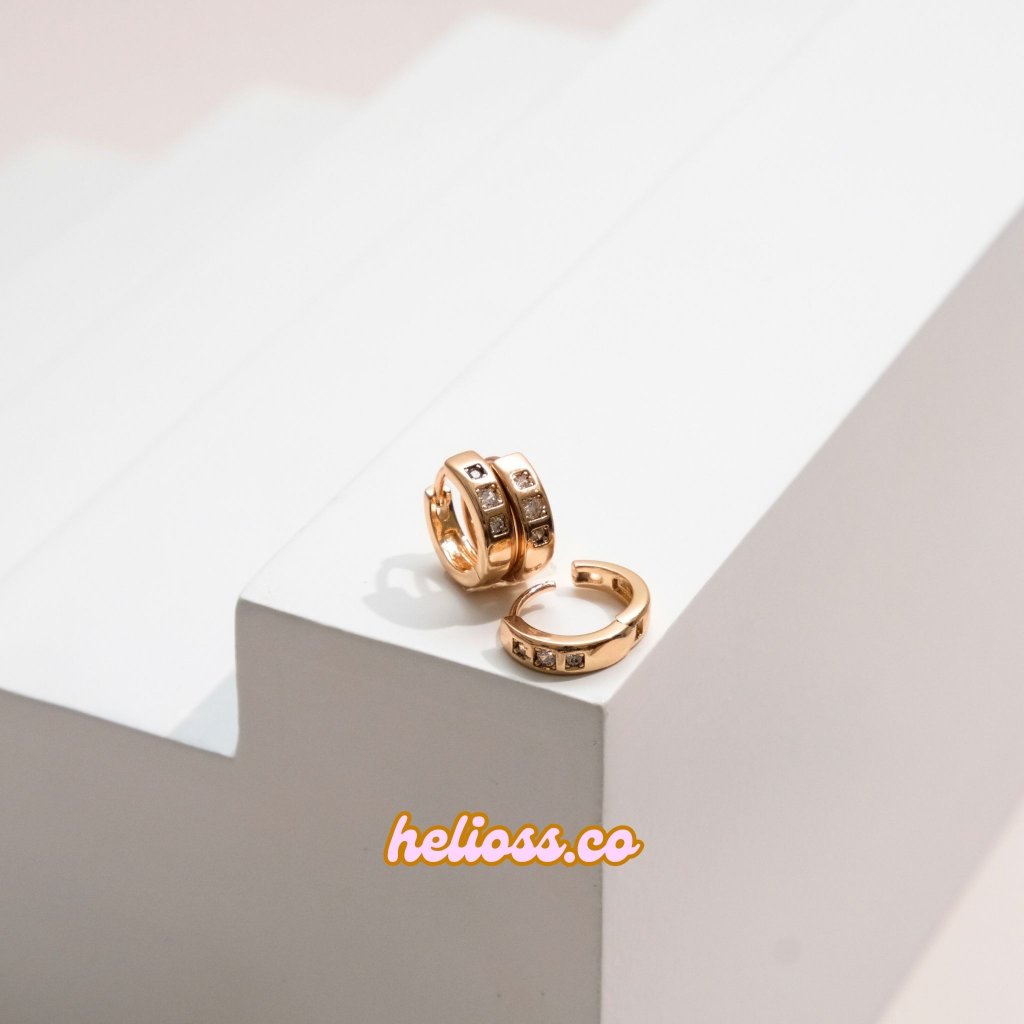 ANTING KLIP EMAS BERLIAN 3 MATA PERMATA MEWAH ANTING EMAS MURAH ANTING KLIP BERLIAN 3 HELIOSS.CO