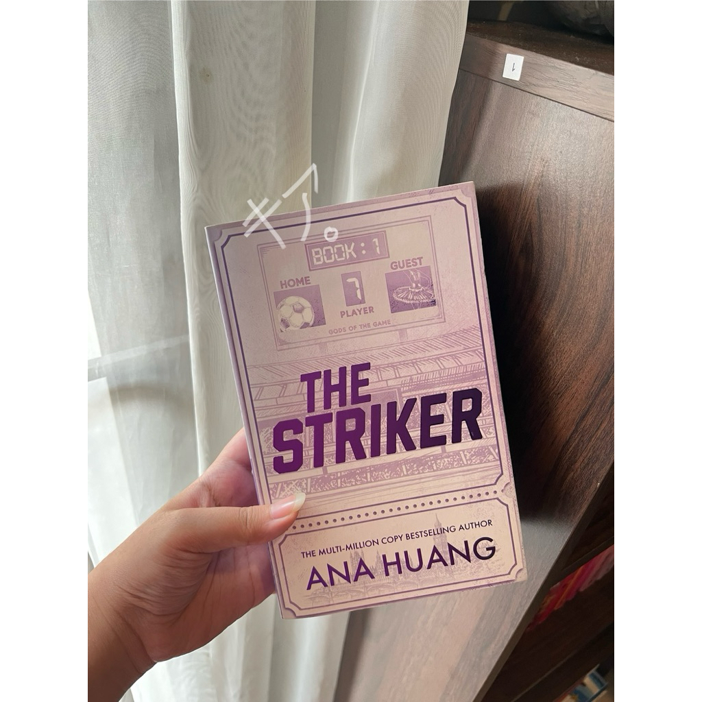 (SIGNED) THE STRIKER BY ANA HUANG preloved Buku Novel wts import english