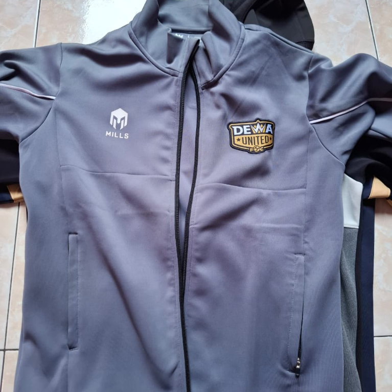 Jaket Mills Dewa United