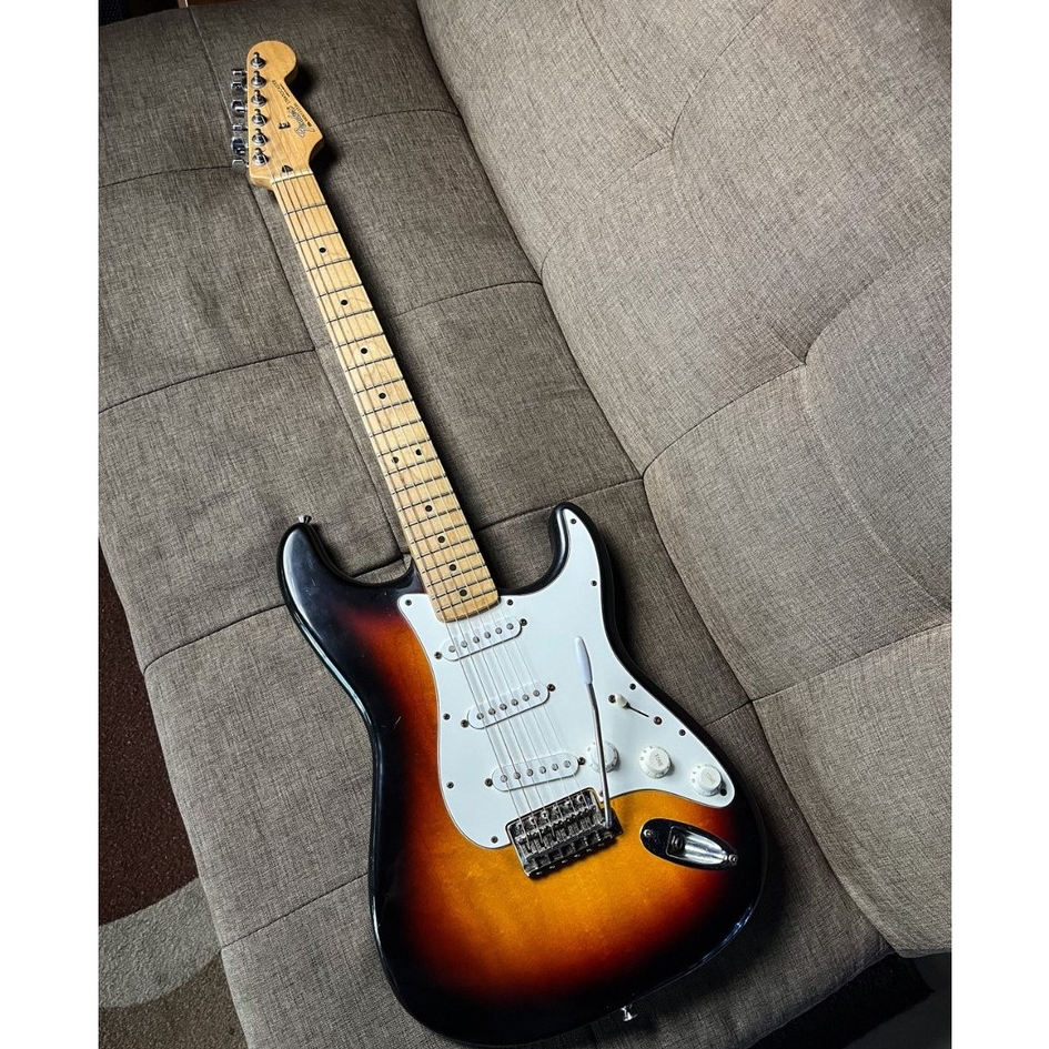 FENDER STRATOCASTER STANDARD MEXICO