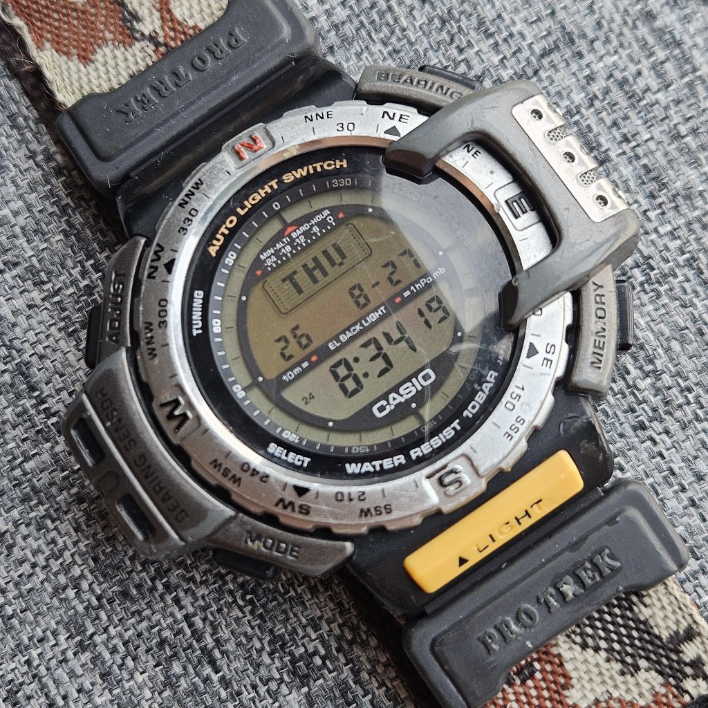 Casio Protrek PRT-40 Triple Sensor second