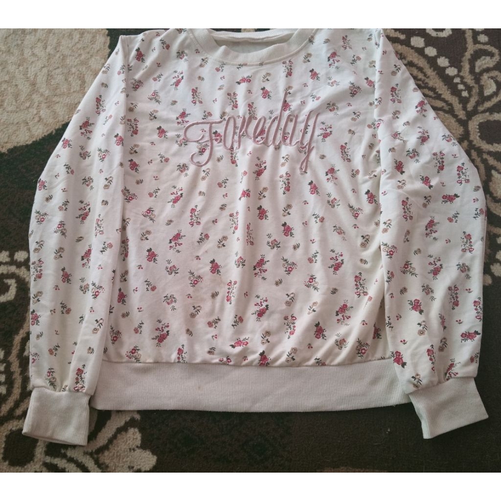 Baju Wanita Motif Bunga Pink Putih