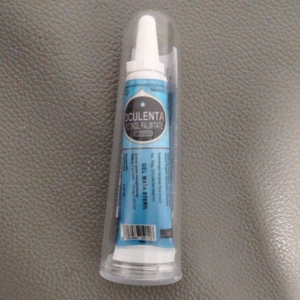 Cendo Oculenta Eye Gel 5 Gr - Gel Mata dengan Vitamin A untuk Meredakan Iritasi