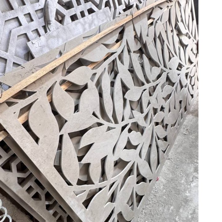 GRC Krawangan Motif Daun