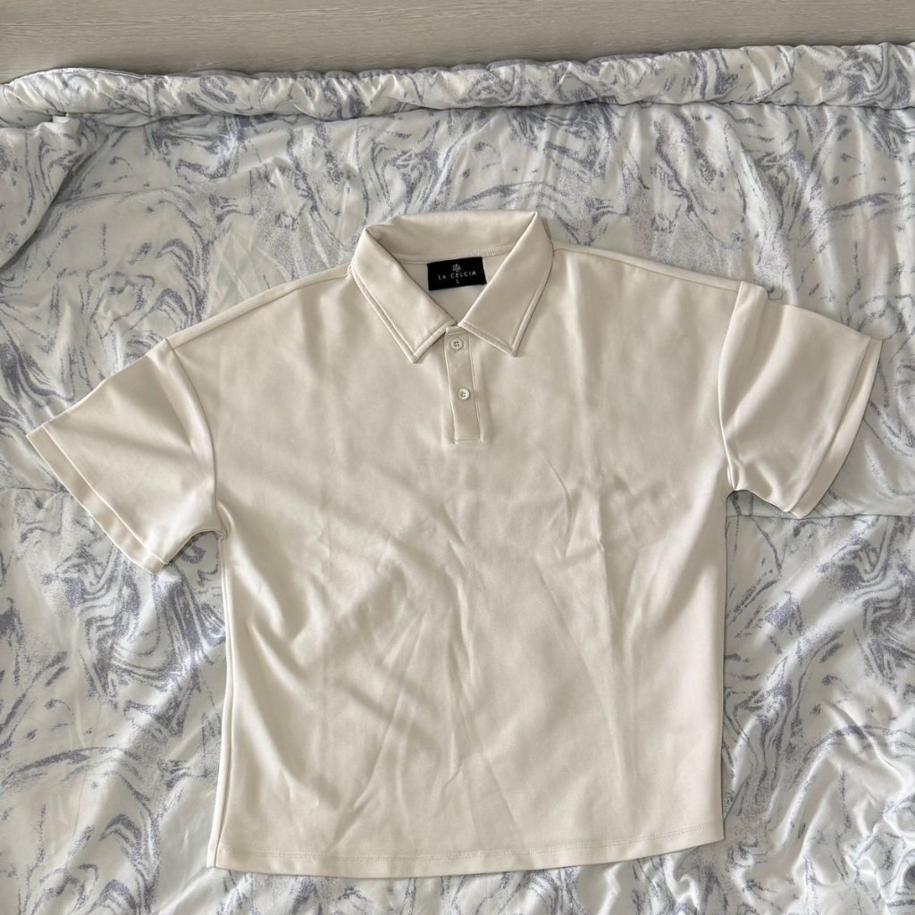 LA CELCIA Sepasang Polo Shirt Celana Pendek BrokenWhite Putih Ukuran L (Second Preloved)
