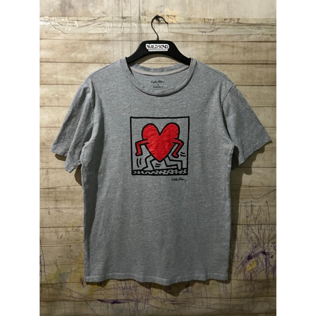 Keith Haring x Clride.n Grey Hearth Logo Original Kaos Katun Size L
