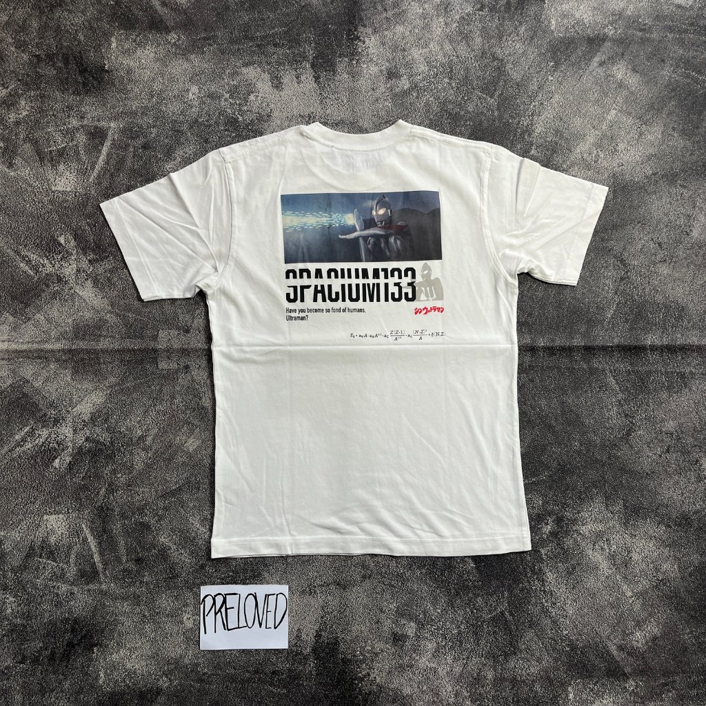 Tshirt Uniqlo UT x Ultraman Kaos Putih ukuran S