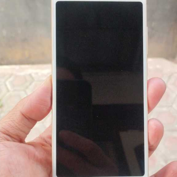 Redmi 5 (Rosy) Second Resmi Grade A Quality Berkualitas, HP Absen, UBL, Root Magisk, Smalipatcher