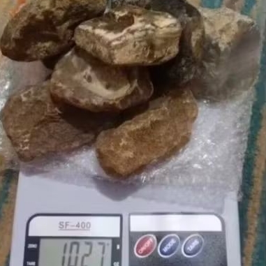 Paketan Bahan Batu Akik Anggur Natural