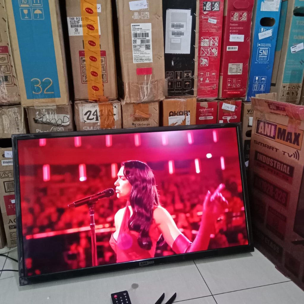 SMART TV LED 32INC ANIMAX, BISA YOUTUBE WIFI DLL. MINUS LCD GARIS, BEKAS MASIH SEGEL 526A6A
