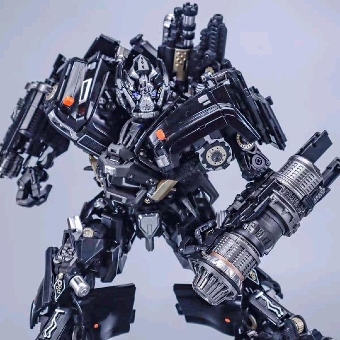 M-06 Black Apple Ironhide Masterpiece MPM04 Ironhide Oversized TF Robot EKONOMIS