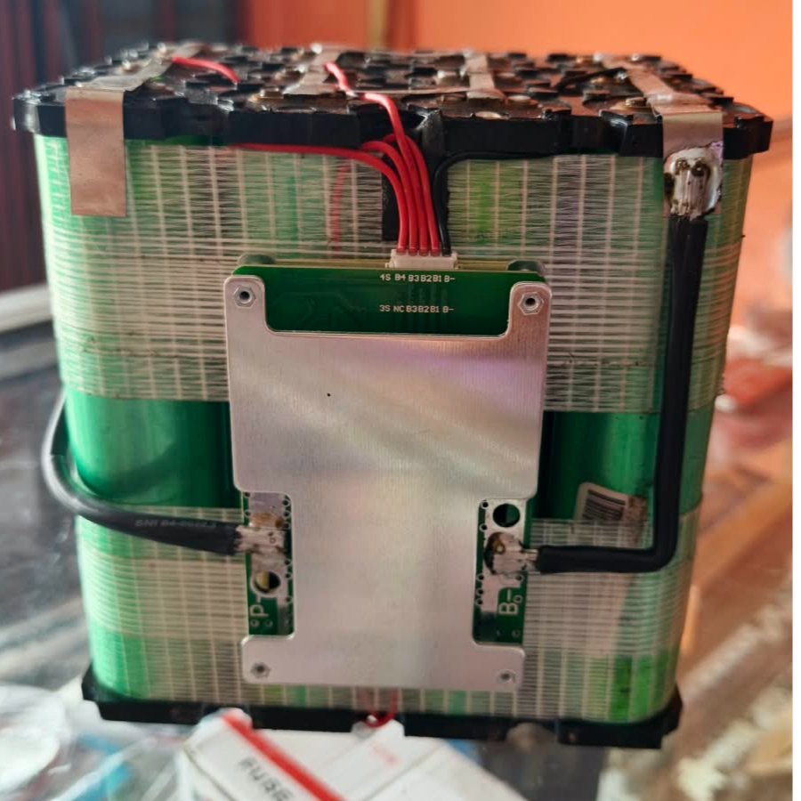 baterai lontong hijau 12v 37,5ah plus bms 120a