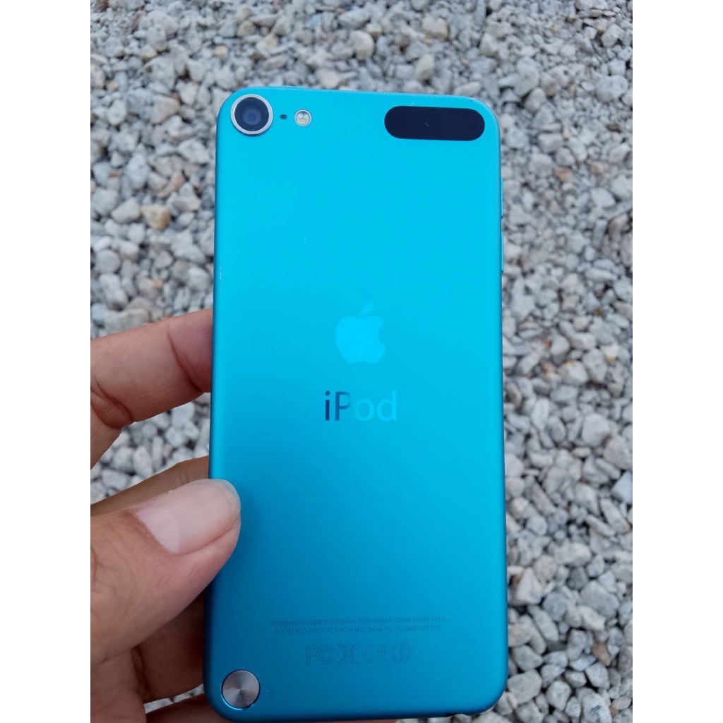 iPod Touch 5 32GB Blue Original Apple iCloud OFF WiFi Normal Kamera Normal MP3 Player Gaming Murah